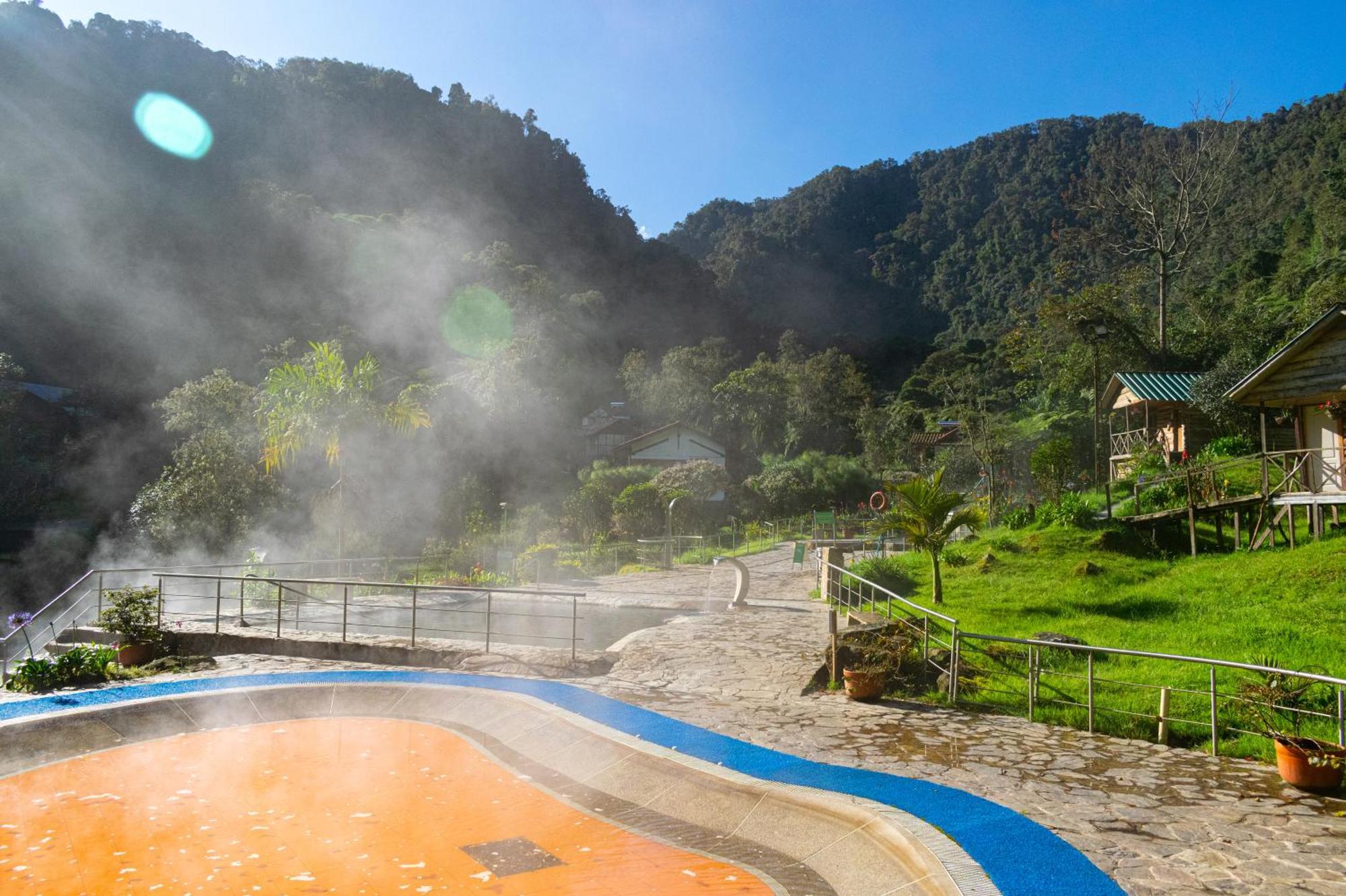 Hotel Termales San Vicente 산타 로사 데 카발 외부 사진